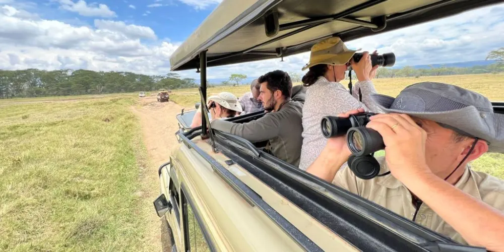 A private safari vehicle on a Kenyan track